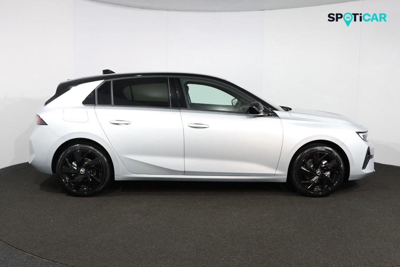 2024 Vauxhall Astra