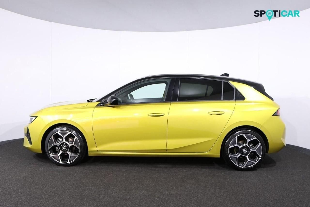 2024 Vauxhall Astra