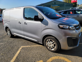 VAUXHALL VIVARO 2022 (22) at Westcars of Tiverton Tiverton